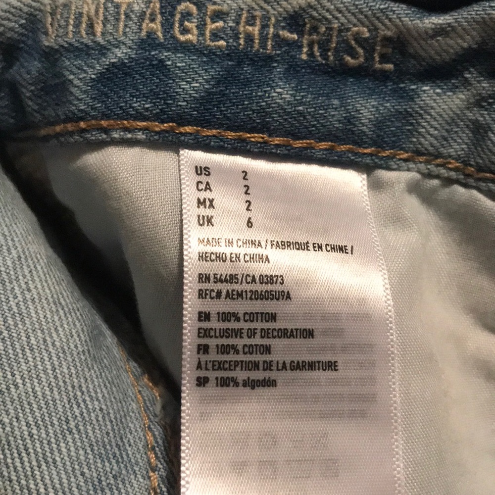 American eagle shorts. - Picture 3 of 3